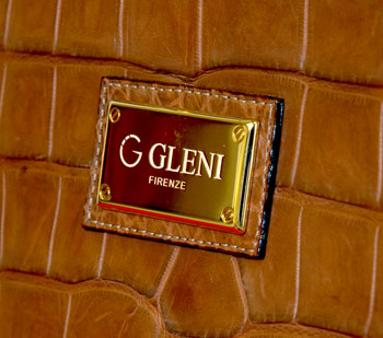 Showroom Gleni Handbags and accessories